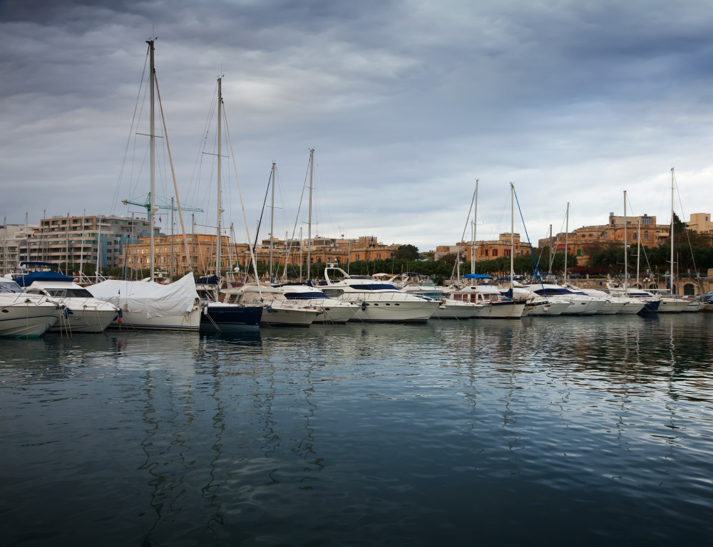 Puerto de Marbella donde se encuentra Slidely